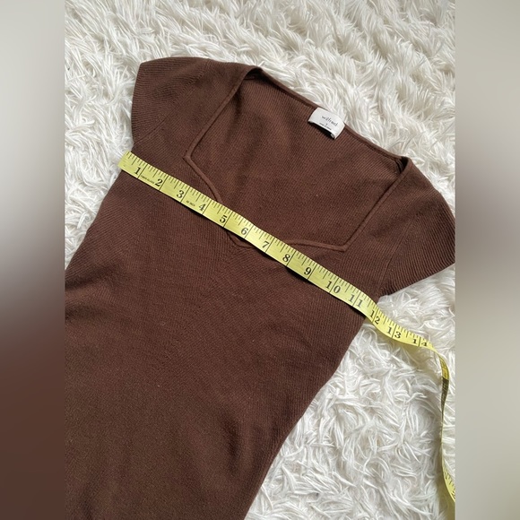 Aritzia Wilfred Tuscany Top - Picture 5 of 9